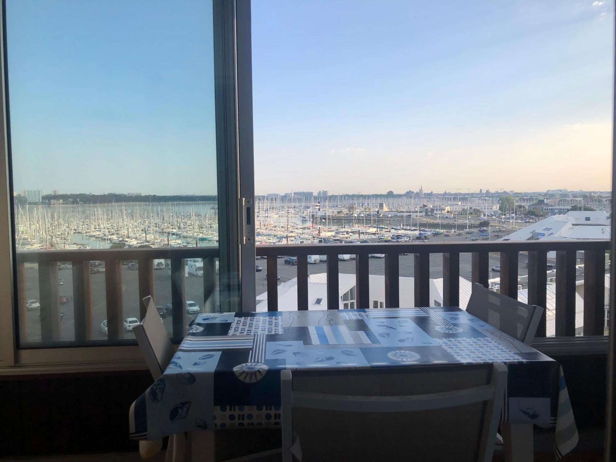 Vue Mer Et Parking La Rochelle  Esterno foto