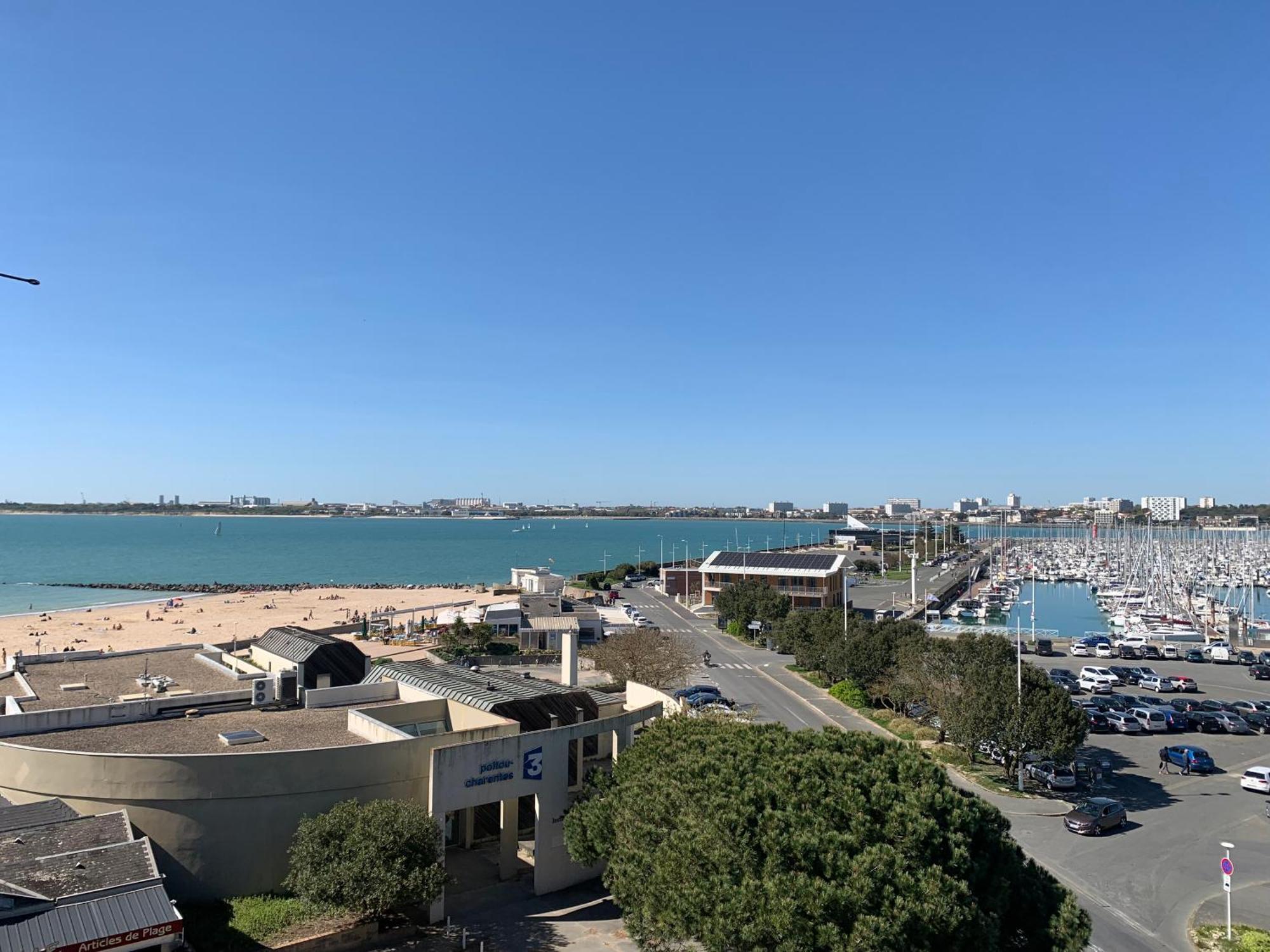 Vue Mer Et Parking La Rochelle  Esterno foto
